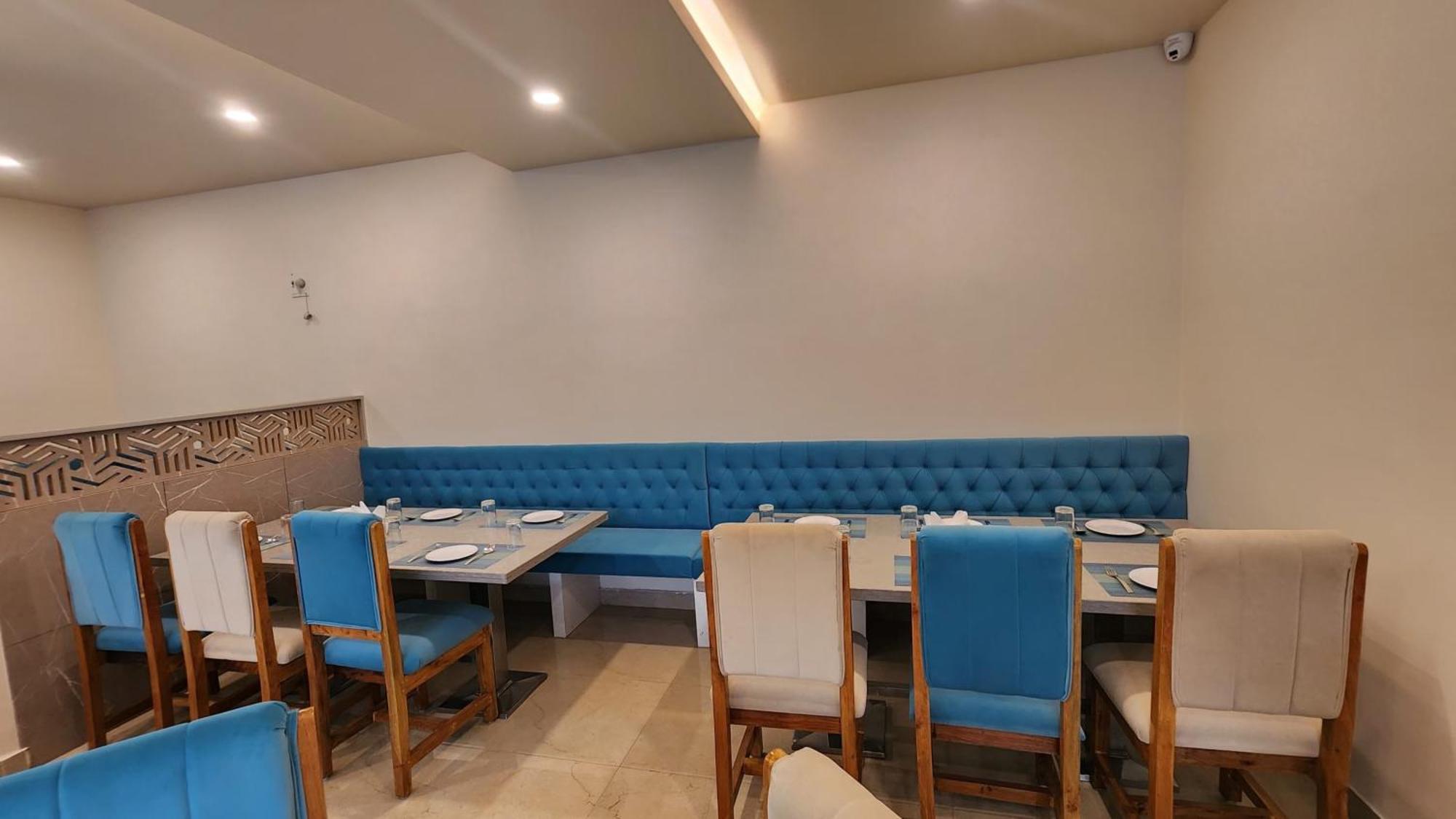 Hotel Janas Tirupati Luaran gambar