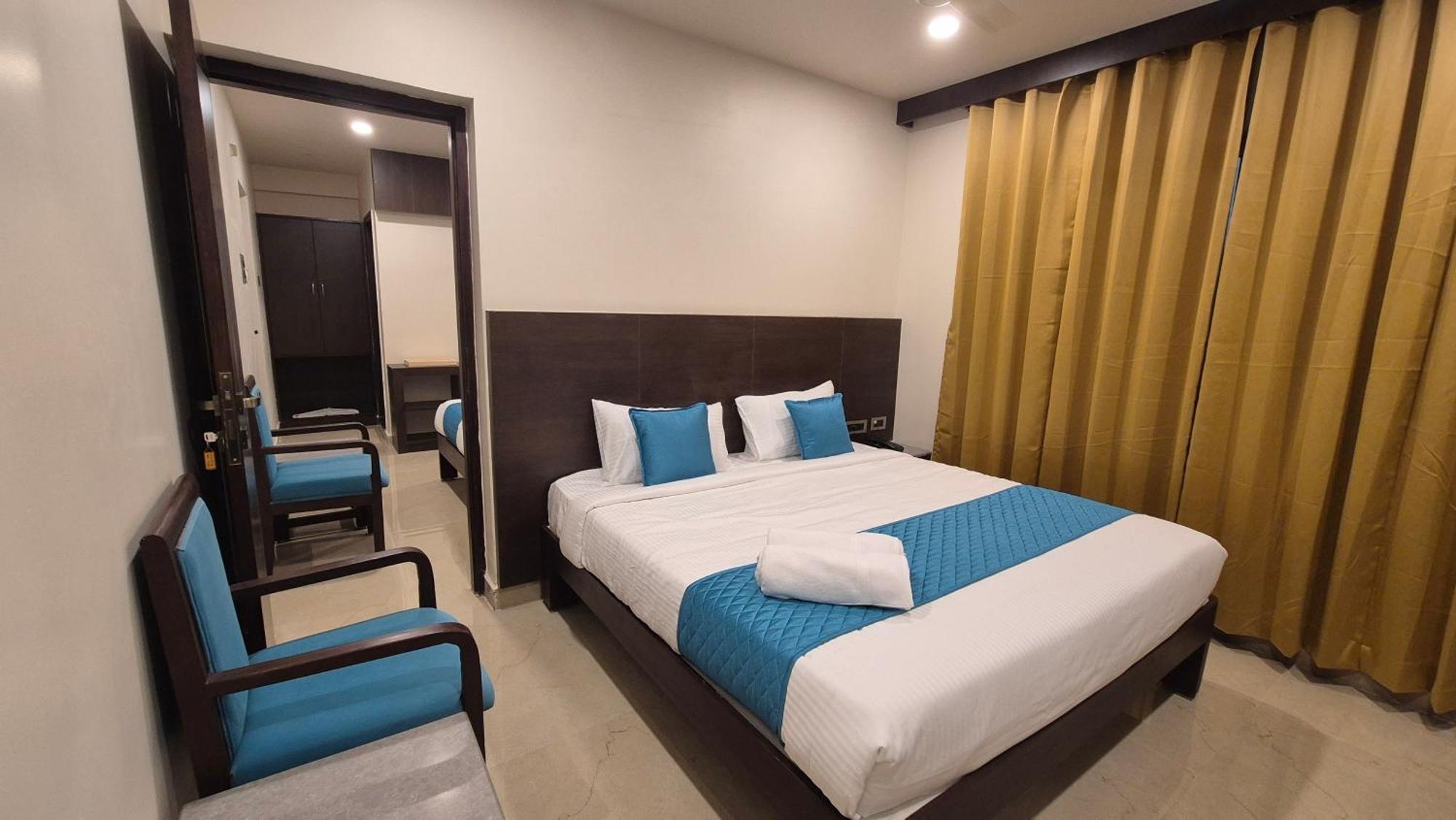 Hotel Janas Tirupati Luaran gambar